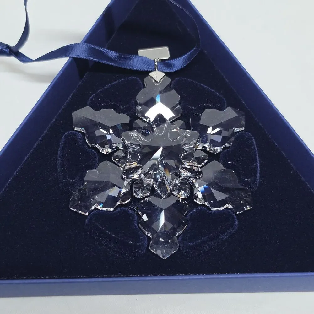 Swarovski Crystal 2008 Annual Edition Christmas Ornament Snowflake Star With Box
